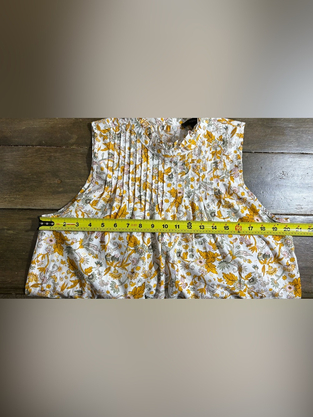 NWOT J. Crew Pintuck Cotton Poplin Top in Sunny Blooms Size Medium - Picture 7 of 10